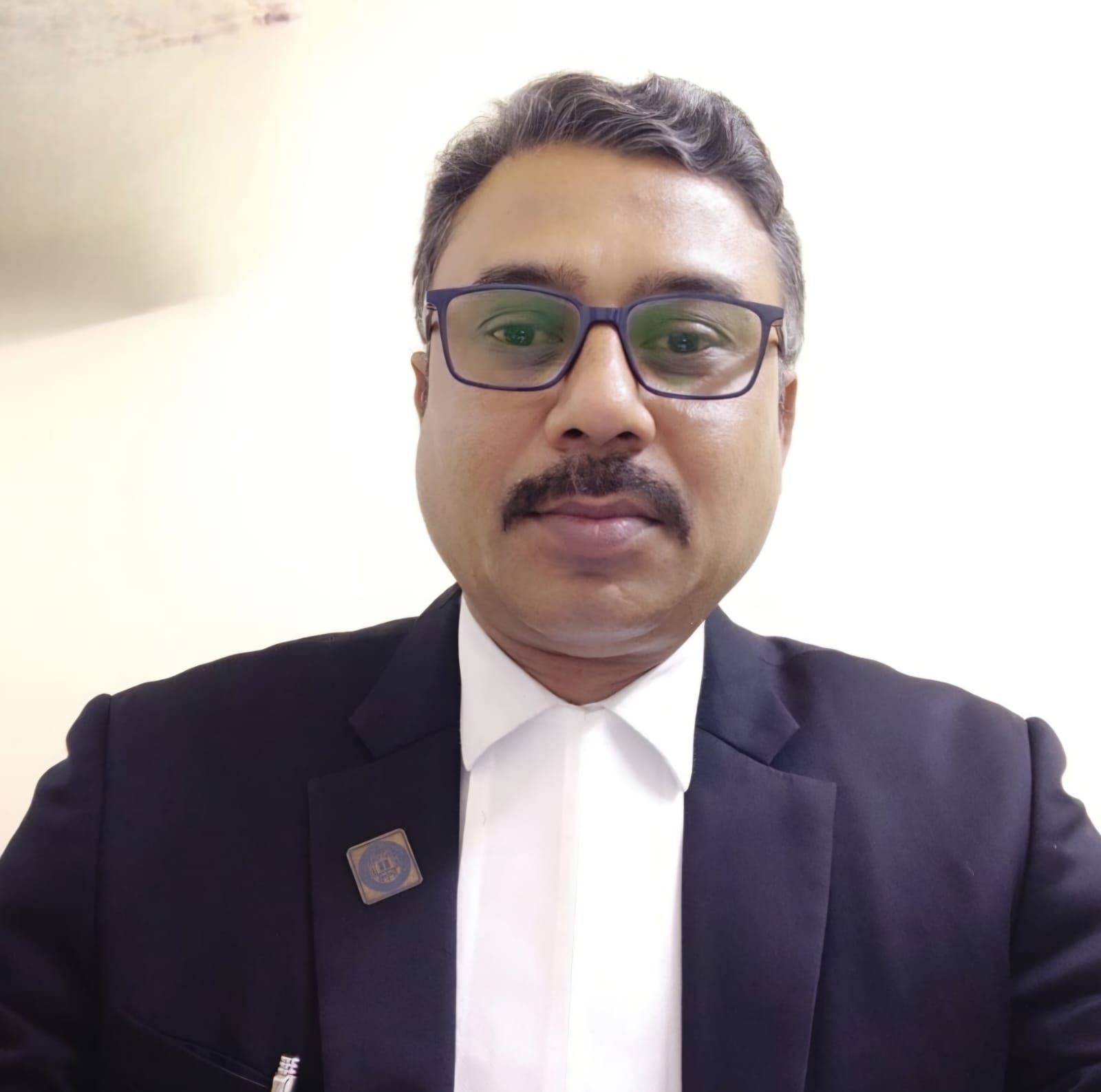 Adv Ashish Dutta